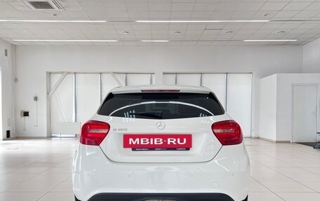 Mercedes-Benz A-Класс, 2014 год, 1 150 000 рублей, 6 фотография