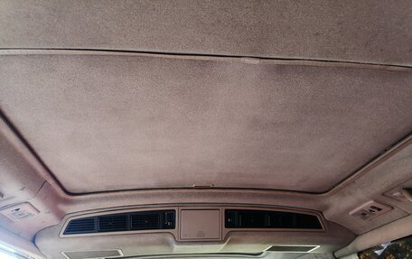 Toyota HiAce H100, 1993 год, 555 000 рублей, 11 фотография