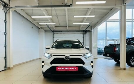 Toyota RAV4, 2019 год, 2 799 900 рублей, 9 фотография