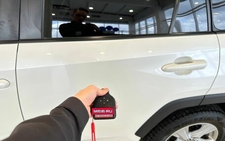 Toyota RAV4, 2019 год, 2 799 900 рублей, 22 фотография