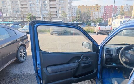 Suzuki Ignis II (HR), 2002 год, 150 000 рублей, 15 фотография