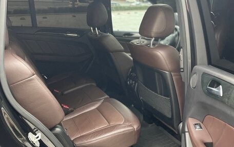 Mercedes-Benz GL-Класс, 2015 год, 3 400 000 рублей, 27 фотография