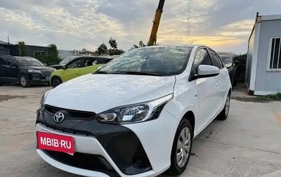 Toyota Yaris XP150 рестайлинг, 2022 год, 1 460 000 рублей, 1 фотография