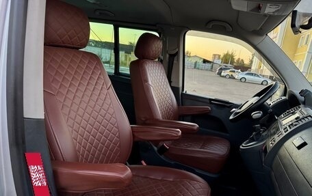 Volkswagen Caravelle T5, 2007 год, 1 490 000 рублей, 16 фотография