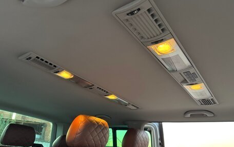 Volkswagen Caravelle T5, 2007 год, 1 490 000 рублей, 26 фотография