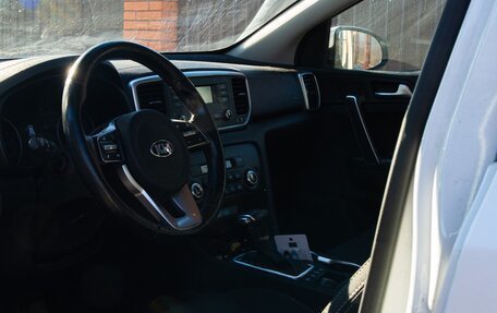 KIA Sportage IV рестайлинг, 2019 год, 2 400 000 рублей, 10 фотография