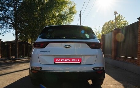 KIA Sportage IV рестайлинг, 2019 год, 2 400 000 рублей, 4 фотография