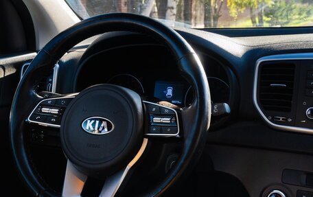 KIA Sportage IV рестайлинг, 2019 год, 2 400 000 рублей, 8 фотография