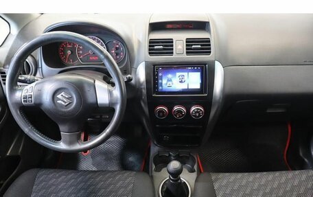 Suzuki SX4 II рестайлинг, 2007 год, 589 000 рублей, 9 фотография