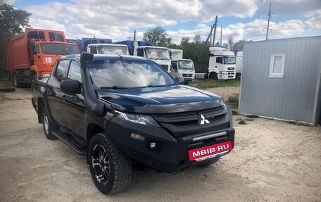 Mitsubishi L200 IV рестайлинг, 2019 год, 2 098 000 рублей, 2 фотография