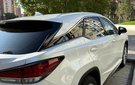 Lexus RX IV рестайлинг, 2020 год, 4 600 000 рублей, 7 фотография