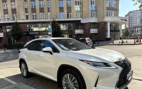 Lexus RX IV рестайлинг, 2020 год, 4 600 000 рублей, 2 фотография