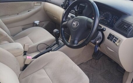 Toyota Corolla, 2003 год, 650 000 рублей, 8 фотография