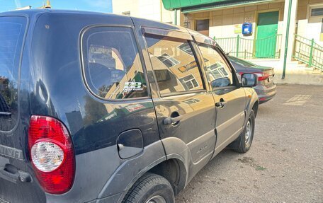 Chevrolet Niva I рестайлинг, 2010 год, 500 000 рублей, 8 фотография