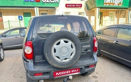 Chevrolet Niva I рестайлинг, 2010 год, 500 000 рублей, 9 фотография