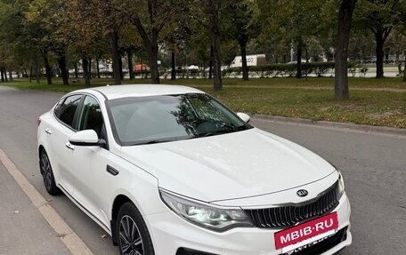 KIA Optima IV, 2018 год, 1 750 000 рублей, 2 фотография