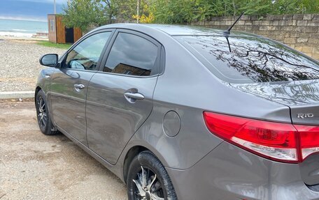 KIA Rio III рестайлинг, 2015 год, 920 000 рублей, 2 фотография