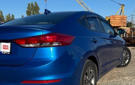 Hyundai Elantra VI рестайлинг, 2018 год, 1 550 000 рублей, 9 фотография