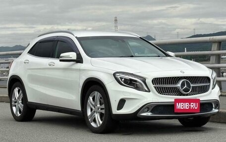 Mercedes-Benz GLA, 2016 год, 1 230 000 рублей, 3 фотография