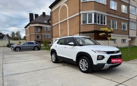 Chevrolet TrailBlazer, 2021 год, 1 700 000 рублей, 5 фотография
