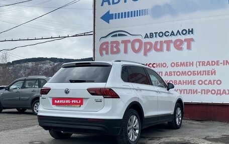 Volkswagen Tiguan II, 2017 год, 2 050 000 рублей, 7 фотография