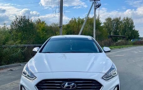 Hyundai Sonata VII, 2019 год, 1 950 000 рублей, 2 фотография