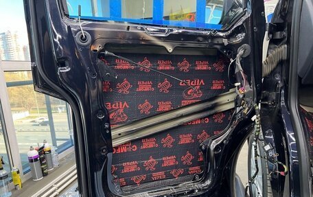 Volkswagen Multivan T5, 2011 год, 3 000 000 рублей, 19 фотография