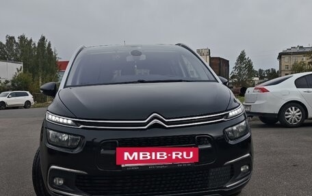 Citroen C4 Picasso II рестайлинг, 2017 год, 1 620 000 рублей, 8 фотография