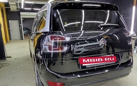 Citroen C4 Picasso II рестайлинг, 2017 год, 1 620 000 рублей, 25 фотография