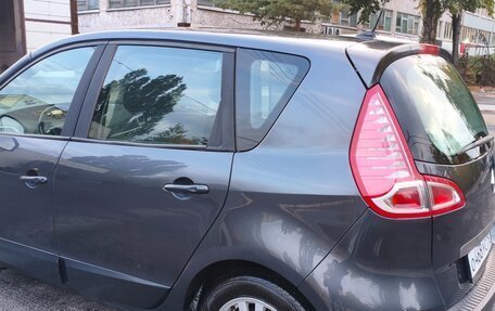Renault Scenic III, 2011 год, 650 000 рублей, 6 фотография