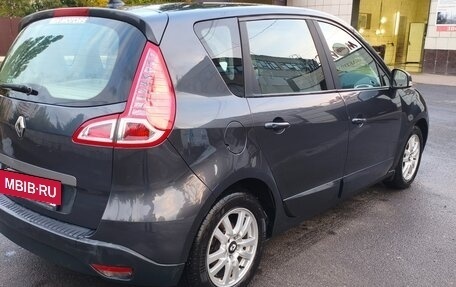 Renault Scenic III, 2011 год, 650 000 рублей, 8 фотография