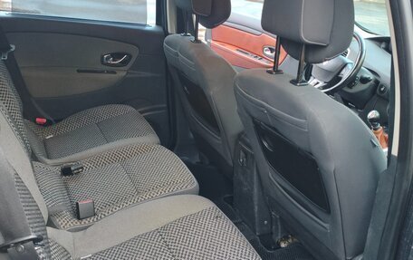 Renault Scenic III, 2011 год, 650 000 рублей, 22 фотография