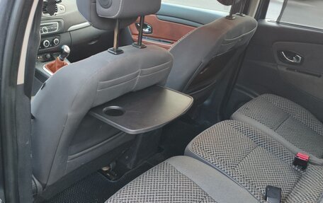 Renault Scenic III, 2011 год, 650 000 рублей, 20 фотография