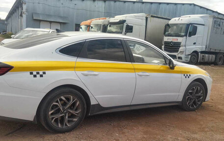 Hyundai Sonata VIII, 2021 год, 1 740 000 рублей, 4 фотография