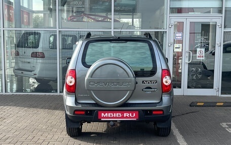 Chevrolet Niva I рестайлинг, 2015 год, 530 000 рублей, 4 фотография