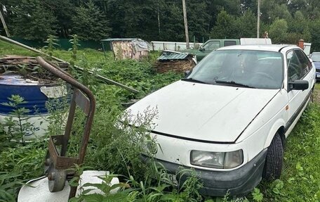 Volkswagen Passat B3, 1988 год, 95 000 рублей, 1 фотография