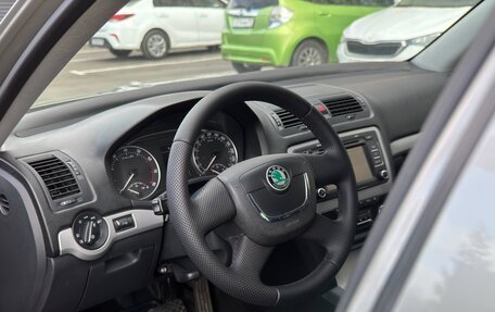 Skoda Octavia, 2010 год, 870 000 рублей, 11 фотография