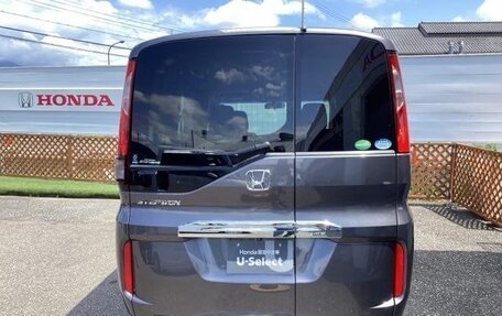 Honda Stepwgn IV, 2016 год, 1 350 000 рублей, 6 фотография