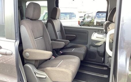 Honda Stepwgn IV, 2016 год, 1 350 000 рублей, 17 фотография
