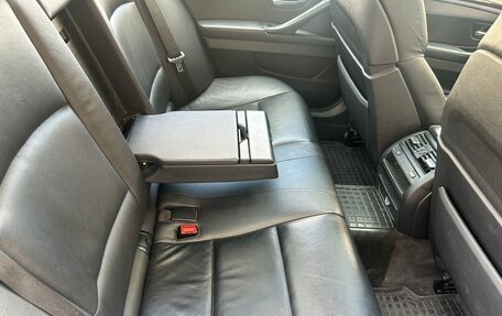 BMW 5 серия, 2011 год, 1 598 000 рублей, 14 фотография