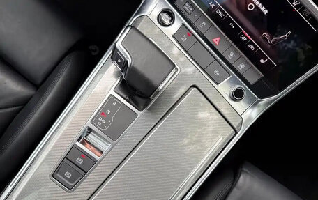 Audi A7, 2022 год, 4 750 001 рублей, 13 фотография