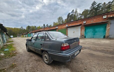 Daewoo Nexia I рестайлинг, 2004 год, 100 000 рублей, 6 фотография