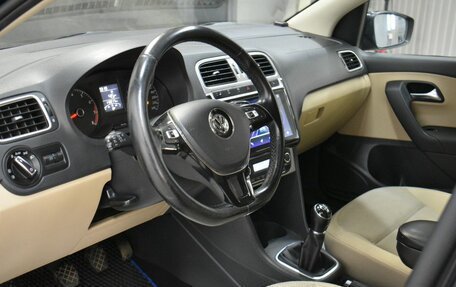 Volkswagen Polo VI (EU Market), 2016 год, 1 099 000 рублей, 7 фотография