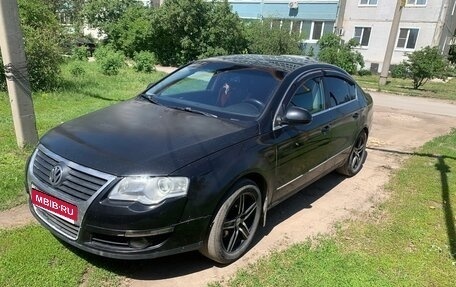 Volkswagen Passat B6, 2006 год, 570 000 рублей, 2 фотография