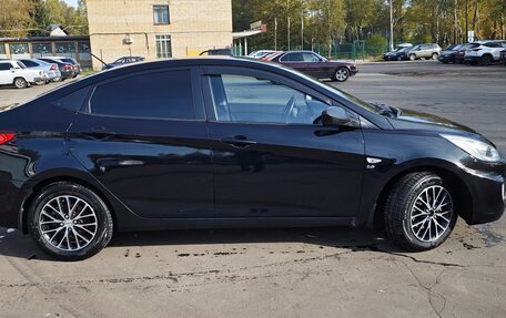 Hyundai Solaris II рестайлинг, 2013 год, 770 000 рублей, 2 фотография