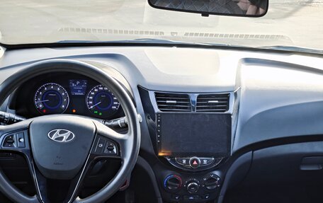 Hyundai Solaris II рестайлинг, 2013 год, 770 000 рублей, 7 фотография
