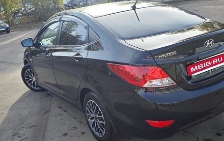 Hyundai Solaris II рестайлинг, 2013 год, 770 000 рублей, 5 фотография