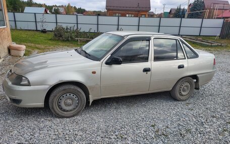 Daewoo Nexia I рестайлинг, 2008 год, 230 000 рублей, 3 фотография