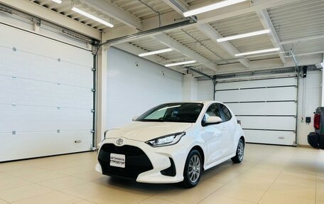 Toyota Yaris, 2020 год, 1 399 000 рублей, 2 фотография