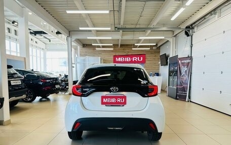 Toyota Yaris, 2020 год, 1 399 000 рублей, 5 фотография